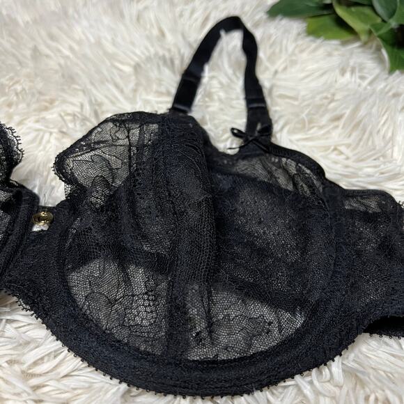 Chantelle| Vintage Women's black lace underwire bra - Picture 2 of 12